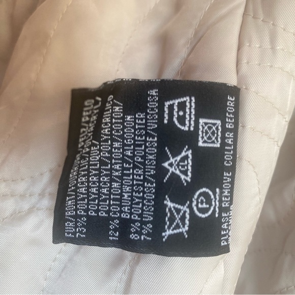 Creenstone trench coat size Euro 46 (size 13US), cream with tan fur collar - Picture 5 of 11